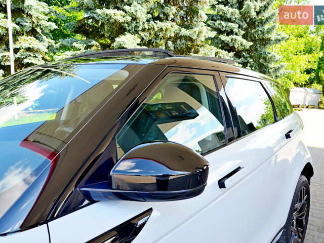 Белый Ленд Ровер Рендж Ровер Эвок, объемом двигателя 2 л и пробегом 53 тыс. км за 41500 $, фото 2 на Automoto.ua