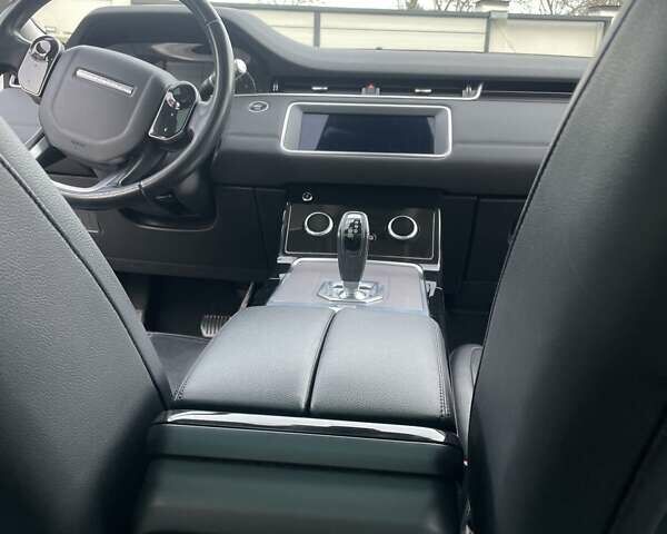 Белый Ленд Ровер Рендж Ровер Эвок, объемом двигателя 2 л и пробегом 57 тыс. км за 38000 $, фото 18 на Automoto.ua