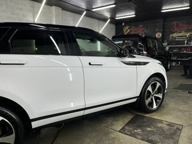 Білий Ленд Ровер Рендж Ровер Евок, об'ємом двигуна 2 л та пробігом 87 тис. км за 22500 $, фото 2 на Automoto.ua