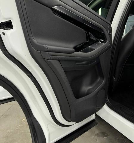 Белый Ленд Ровер Рендж Ровер Эвок, объемом двигателя 2 л и пробегом 99 тыс. км за 27999 $, фото 51 на Automoto.ua