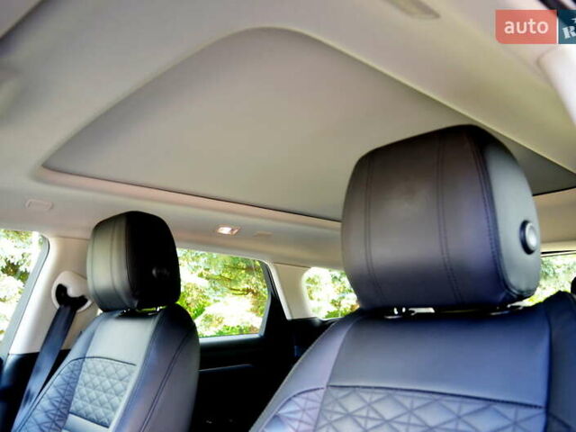 Белый Ленд Ровер Рендж Ровер Эвок, объемом двигателя 2 л и пробегом 53 тыс. км за 41500 $, фото 55 на Automoto.ua