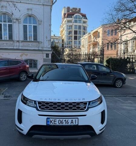 Белый Ленд Ровер Рендж Ровер Эвок, объемом двигателя 2 л и пробегом 77 тыс. км за 27800 $, фото 3 на Automoto.ua