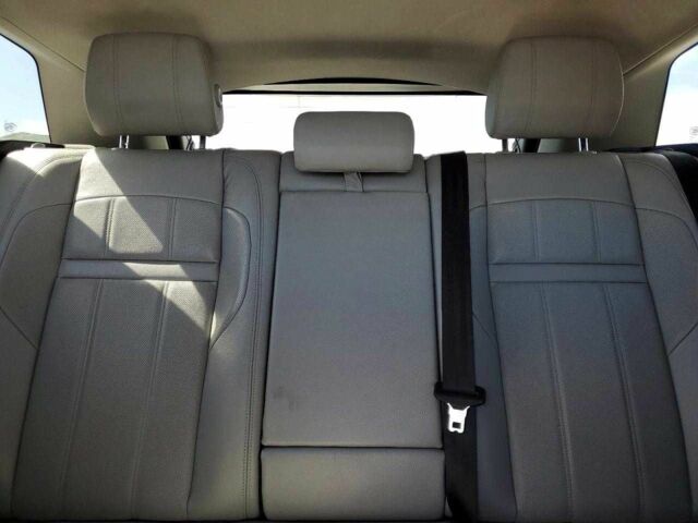 Белый Ленд Ровер Рендж Ровер Эвок, объемом двигателя 0 л и пробегом 116 тыс. км за 4400 $, фото 9 на Automoto.ua