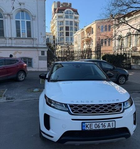 Белый Ленд Ровер Рендж Ровер Эвок, объемом двигателя 2 л и пробегом 77 тыс. км за 27800 $, фото 4 на Automoto.ua