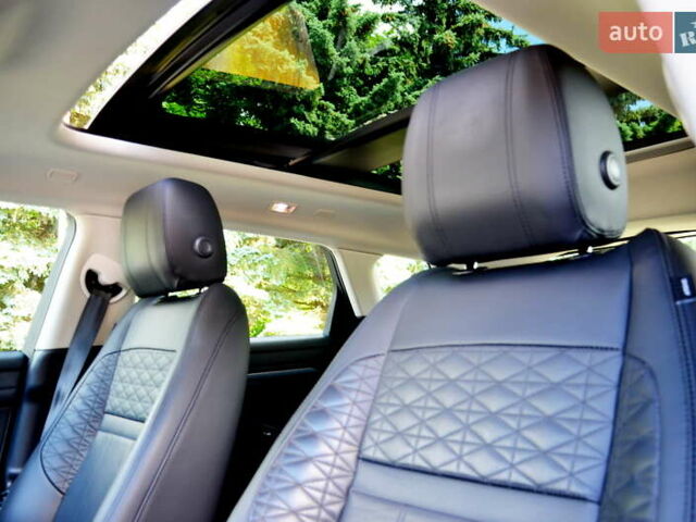 Белый Ленд Ровер Рендж Ровер Эвок, объемом двигателя 2 л и пробегом 53 тыс. км за 41500 $, фото 54 на Automoto.ua