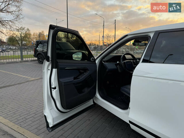 Белый Ленд Ровер Рендж Ровер Эвок, объемом двигателя 2 л и пробегом 63 тыс. км за 34900 $, фото 16 на Automoto.ua