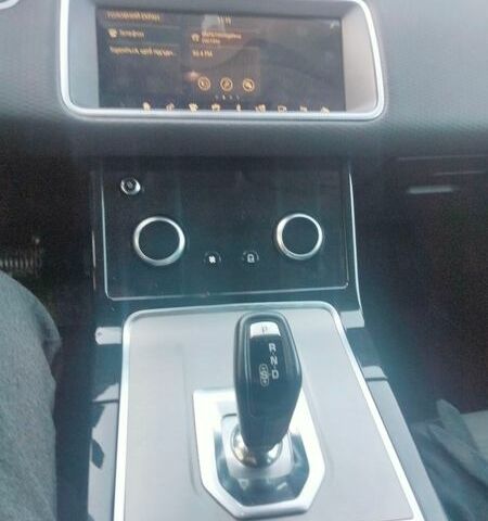 Білий Ленд Ровер Рендж Ровер Евок, об'ємом двигуна 2 л та пробігом 103 тис. км за 27600 $, фото 8 на Automoto.ua