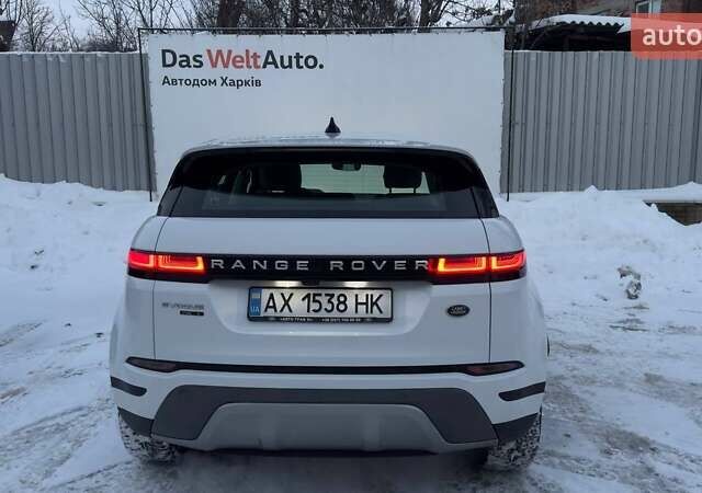 Белый Ленд Ровер Рендж Ровер Эвок, объемом двигателя 2 л и пробегом 58 тыс. км за 29999 $, фото 3 на Automoto.ua
