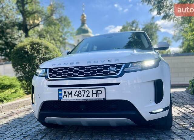 Белый Ленд Ровер Рендж Ровер Эвок, объемом двигателя 2 л и пробегом 70 тыс. км за 31800 $, фото 4 на Automoto.ua
