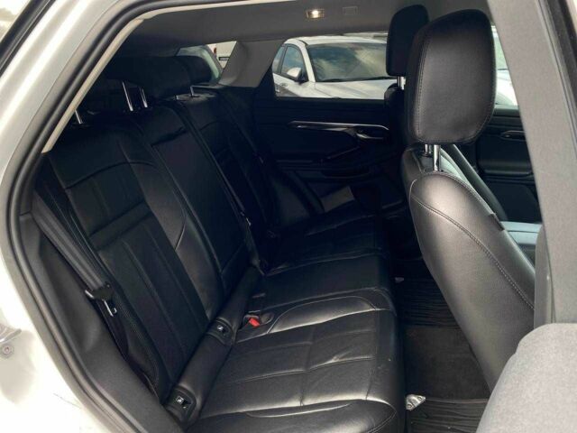 Белый Ленд Ровер Рендж Ровер Эвок, объемом двигателя 2 л и пробегом 55 тыс. км за 38490 $, фото 11 на Automoto.ua