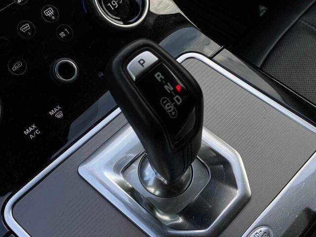 Белый Ленд Ровер Рендж Ровер Эвок, объемом двигателя 2 л и пробегом 55 тыс. км за 38490 $, фото 22 на Automoto.ua