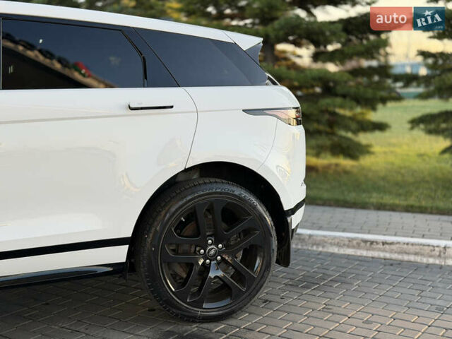 Білий Ленд Ровер Рендж Ровер Евок, об'ємом двигуна 2 л та пробігом 42 тис. км за 33000 $, фото 5 на Automoto.ua
