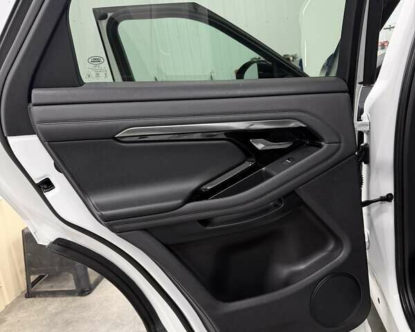 Білий Ленд Ровер Рендж Ровер Евок, об'ємом двигуна 2 л та пробігом 59 тис. км за 25999 $, фото 36 на Automoto.ua