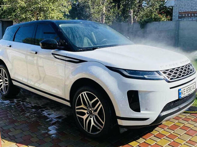 Білий Ленд Ровер Рендж Ровер Евок, об'ємом двигуна 2 л та пробігом 64 тис. км за 35290 $, фото 1 на Automoto.ua