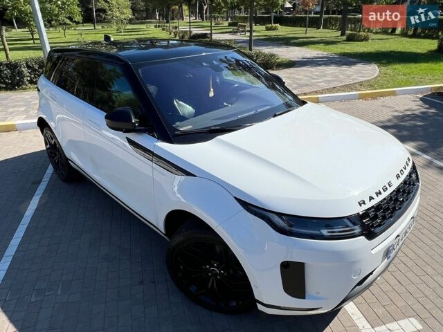 Білий Ленд Ровер Рендж Ровер Евок, об'ємом двигуна 2 л та пробігом 92 тис. км за 28000 $, фото 2 на Automoto.ua