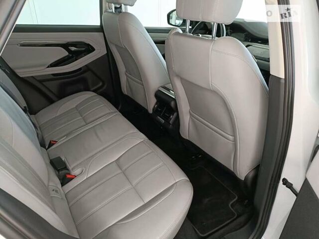 Белый Ленд Ровер Рендж Ровер Эвок, объемом двигателя 2 л и пробегом 50 тыс. км за 33999 $, фото 39 на Automoto.ua