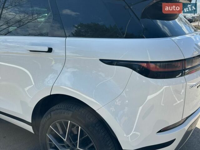 Белый Ленд Ровер Рендж Ровер Эвок, объемом двигателя 2 л и пробегом 135 тыс. км за 36000 $, фото 24 на Automoto.ua