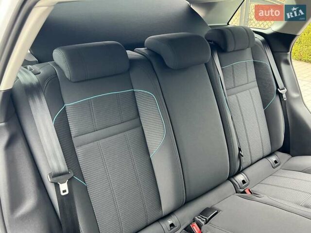 Белый Ленд Ровер Рендж Ровер Эвок, объемом двигателя 2 л и пробегом 40 тыс. км за 30950 $, фото 73 на Automoto.ua