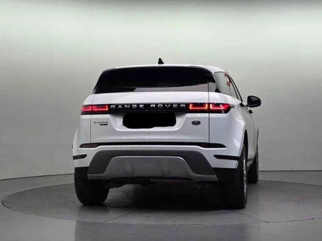 Білий Ленд Ровер Рендж Ровер Евок, об'ємом двигуна 2 л та пробігом 65 тис. км за 21000 $, фото 3 на Automoto.ua