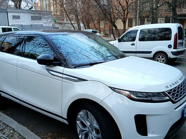 Белый Ленд Ровер Рендж Ровер Эвок, объемом двигателя 2 л и пробегом 85 тыс. км за 30500 $, фото 1 на Automoto.ua