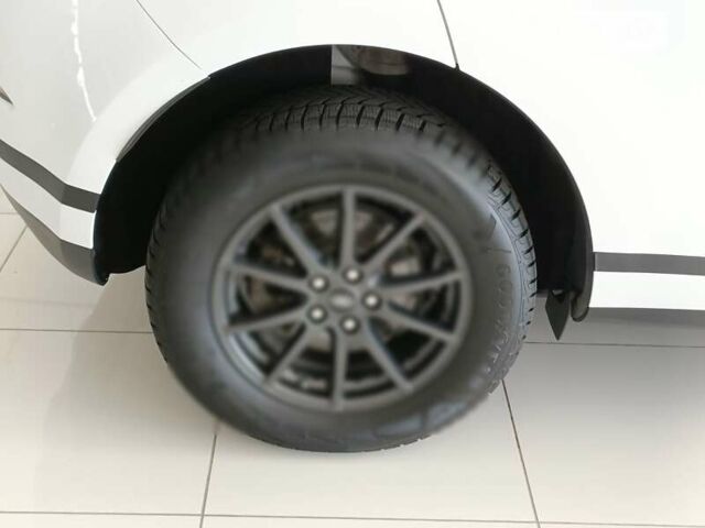 Белый Ленд Ровер Рендж Ровер Эвок, объемом двигателя 2 л и пробегом 50 тыс. км за 33999 $, фото 8 на Automoto.ua