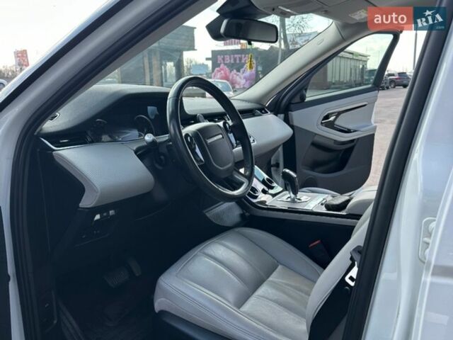 Белый Ленд Ровер Рендж Ровер Эвок, объемом двигателя 2 л и пробегом 135 тыс. км за 36000 $, фото 34 на Automoto.ua