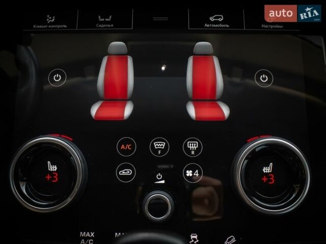 Белый Ленд Ровер Рендж Ровер Эвок, объемом двигателя 2 л и пробегом 88 тыс. км за 28000 $, фото 19 на Automoto.ua