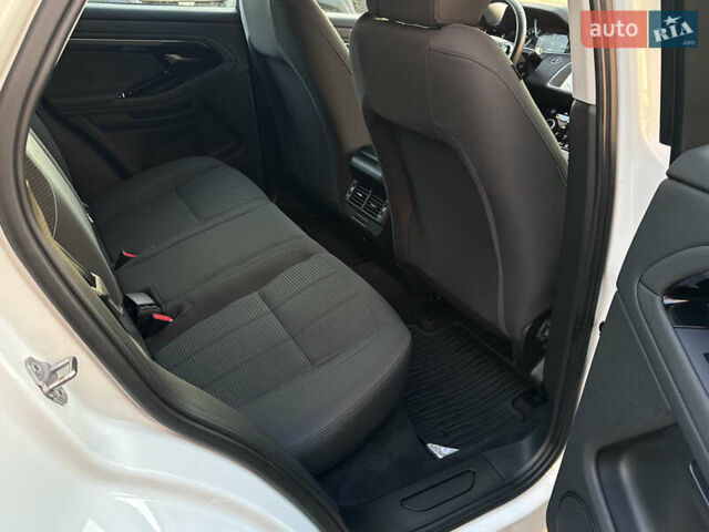 Білий Ленд Ровер Рендж Ровер Евок, об'ємом двигуна 2 л та пробігом 40 тис. км за 29990 $, фото 90 на Automoto.ua