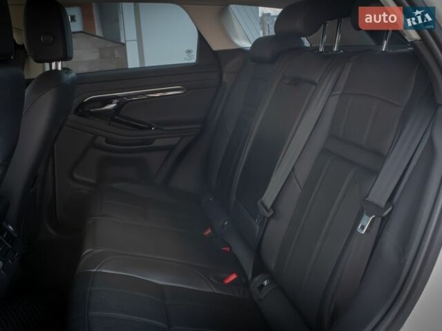 Белый Ленд Ровер Рендж Ровер Эвок, объемом двигателя 2 л и пробегом 88 тыс. км за 28000 $, фото 11 на Automoto.ua