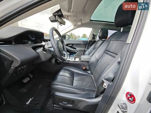 Белый Ленд Ровер Рендж Ровер Эвок, объемом двигателя 2 л и пробегом 63 тыс. км за 32500 $, фото 24 на Automoto.ua