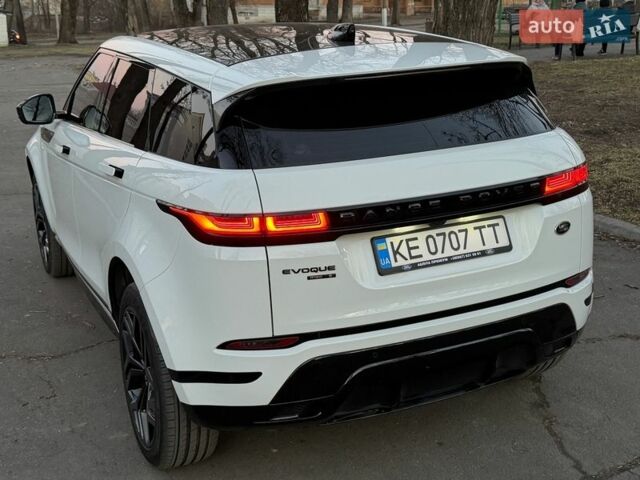 Білий Ленд Ровер Рендж Ровер Евок, об'ємом двигуна 2 л та пробігом 130 тис. км за 35000 $, фото 26 на Automoto.ua