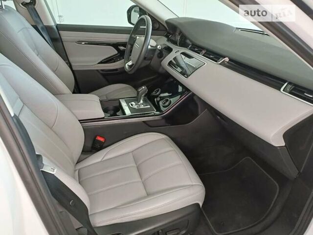 Белый Ленд Ровер Рендж Ровер Эвок, объемом двигателя 2 л и пробегом 50 тыс. км за 33999 $, фото 44 на Automoto.ua