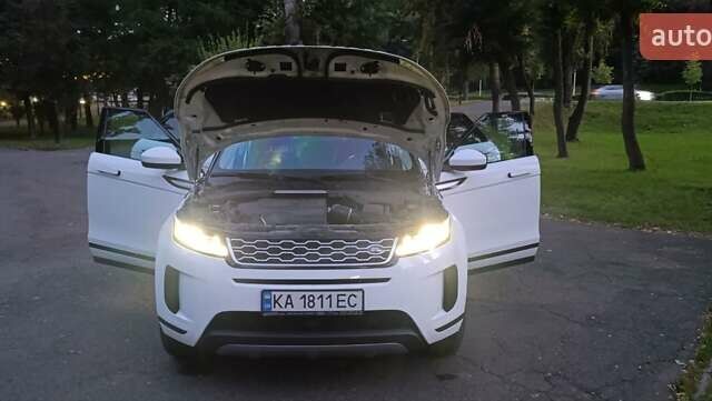 Белый Ленд Ровер Рендж Ровер Эвок, объемом двигателя 2 л и пробегом 55 тыс. км за 41800 $, фото 18 на Automoto.ua