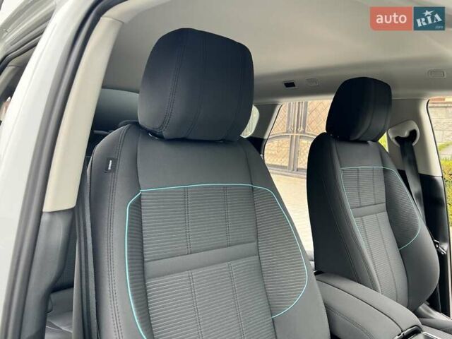 Белый Ленд Ровер Рендж Ровер Эвок, объемом двигателя 2 л и пробегом 40 тыс. км за 30950 $, фото 62 на Automoto.ua