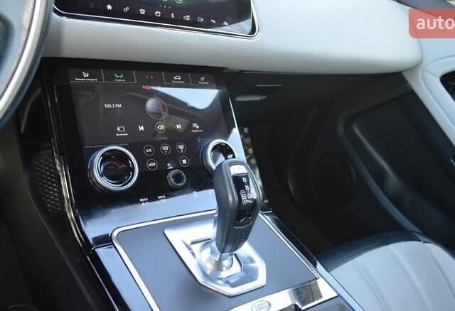 Білий Ленд Ровер Рендж Ровер Евок, об'ємом двигуна 2 л та пробігом 70 тис. км за 33900 $, фото 34 на Automoto.ua