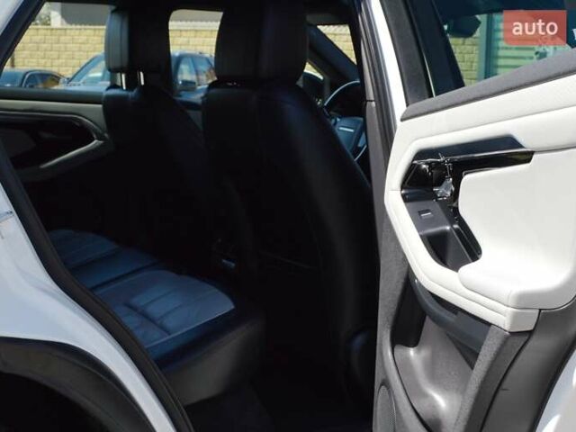 Білий Ленд Ровер Рендж Ровер Евок, об'ємом двигуна 2 л та пробігом 70 тис. км за 33900 $, фото 41 на Automoto.ua