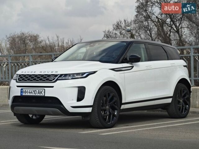 Белый Ленд Ровер Рендж Ровер Эвок, объемом двигателя 2 л и пробегом 63 тыс. км за 32500 $, фото 4 на Automoto.ua
