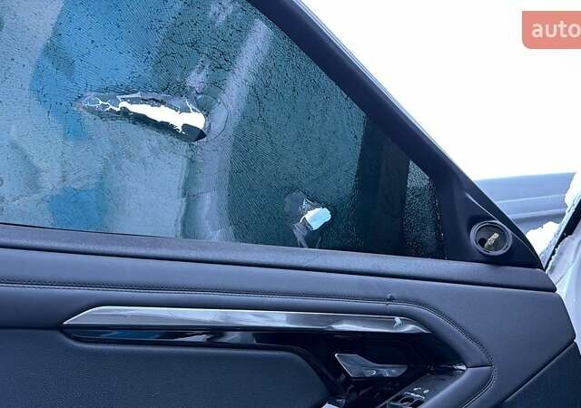 Білий Ленд Ровер Рендж Ровер Евок, об'ємом двигуна 0 л та пробігом 50 тис. км за 15900 $, фото 6 на Automoto.ua