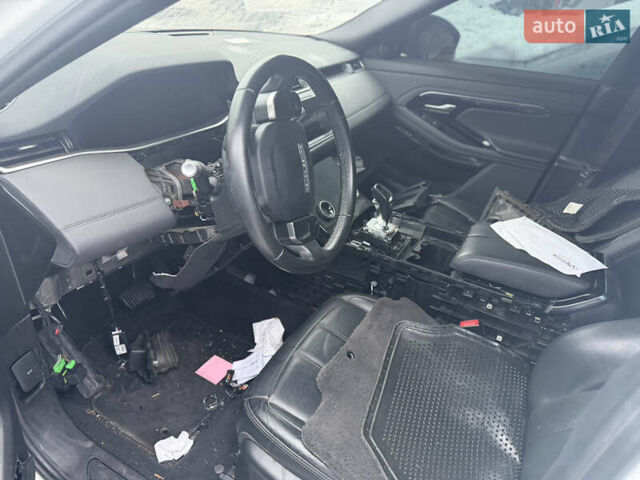 Білий Ленд Ровер Рендж Ровер Евок, об'ємом двигуна 0 л та пробігом 70 тис. км за 16000 $, фото 5 на Automoto.ua