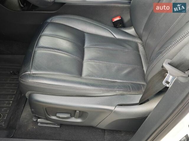 Белый Ленд Ровер Рендж Ровер Эвок, объемом двигателя 2 л и пробегом 63 тыс. км за 32500 $, фото 26 на Automoto.ua