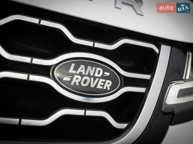 Белый Ленд Ровер Рендж Ровер Эвок, объемом двигателя 2 л и пробегом 88 тыс. км за 28000 $, фото 45 на Automoto.ua
