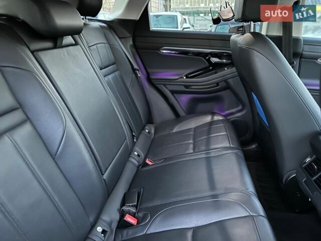 Білий Ленд Ровер Рендж Ровер Евок, об'ємом двигуна 2 л та пробігом 85 тис. км за 29000 $, фото 22 на Automoto.ua