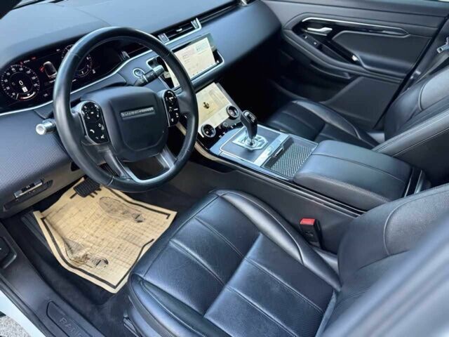 Белый Ленд Ровер Рендж Ровер Эвок, объемом двигателя 2 л и пробегом 44 тыс. км за 9900 $, фото 6 на Automoto.ua