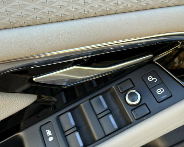 Білий Ленд Ровер Рендж Ровер Евок, об'ємом двигуна 2 л та пробігом 78 тис. км за 34900 $, фото 5 на Automoto.ua