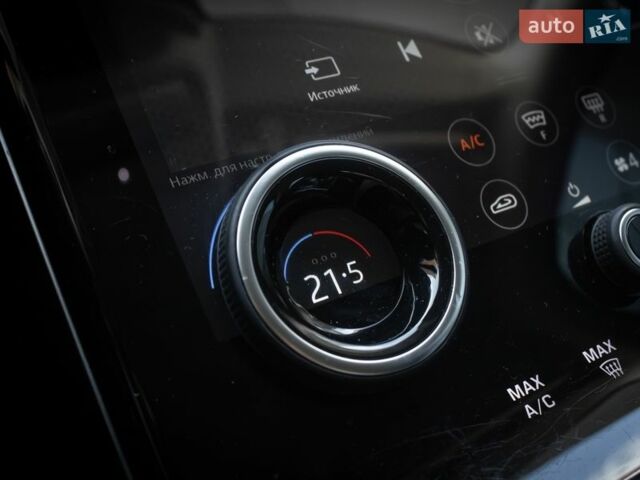 Белый Ленд Ровер Рендж Ровер Эвок, объемом двигателя 2 л и пробегом 88 тыс. км за 28000 $, фото 26 на Automoto.ua