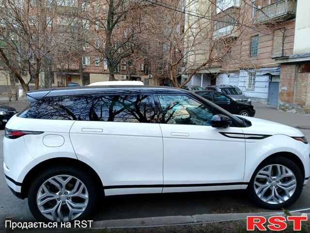 Белый Ленд Ровер Рендж Ровер Эвок, объемом двигателя 2 л и пробегом 85 тыс. км за 30500 $, фото 3 на Automoto.ua