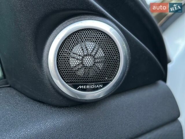 Білий Ленд Ровер Рендж Ровер Евок, об'ємом двигуна 2 л та пробігом 85 тис. км за 29000 $, фото 12 на Automoto.ua