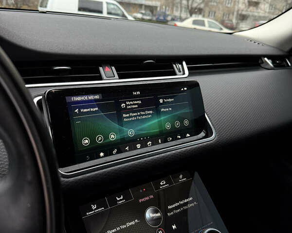 Белый Ленд Ровер Рендж Ровер Эвок, объемом двигателя 2 л и пробегом 85 тыс. км за 35000 $, фото 10 на Automoto.ua