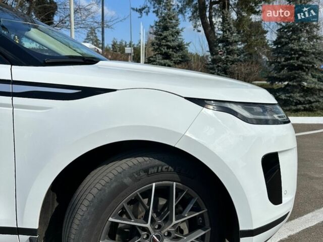 Белый Ленд Ровер Рендж Ровер Эвок, объемом двигателя 2 л и пробегом 135 тыс. км за 36000 $, фото 17 на Automoto.ua