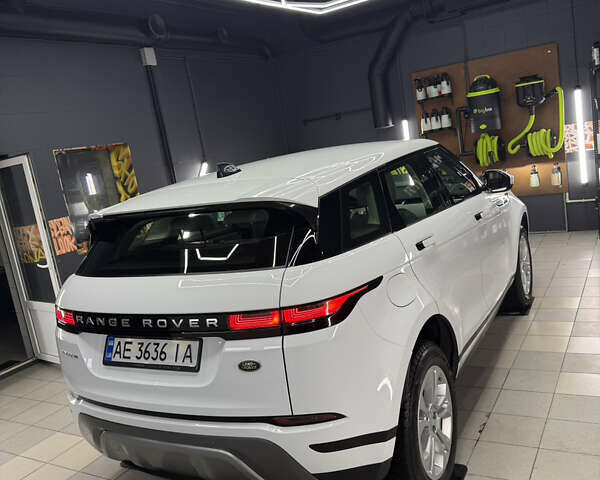 Белый Ленд Ровер Рендж Ровер Эвок, объемом двигателя 2 л и пробегом 57 тыс. км за 30899 $, фото 8 на Automoto.ua